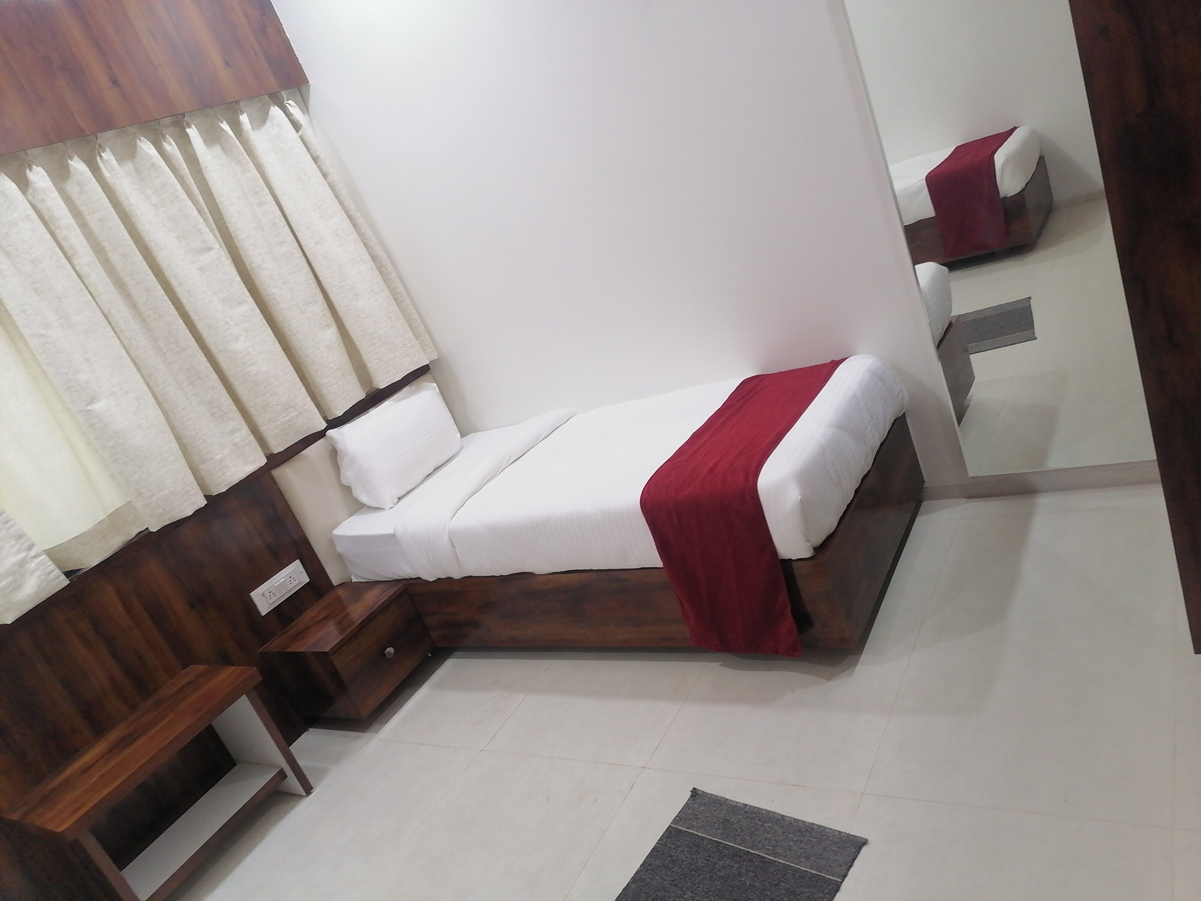Hotel Viraj Executive - Tap to explore photos