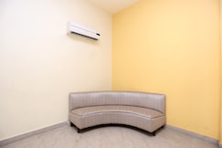 Collection O Church View Near St. Thomas's Church, Kolkata