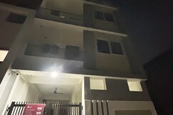 Nivasa Stays Premium 1BHK Cozy Aesthetic, Indore