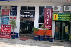 Hotel Golden Woods, Amritsar