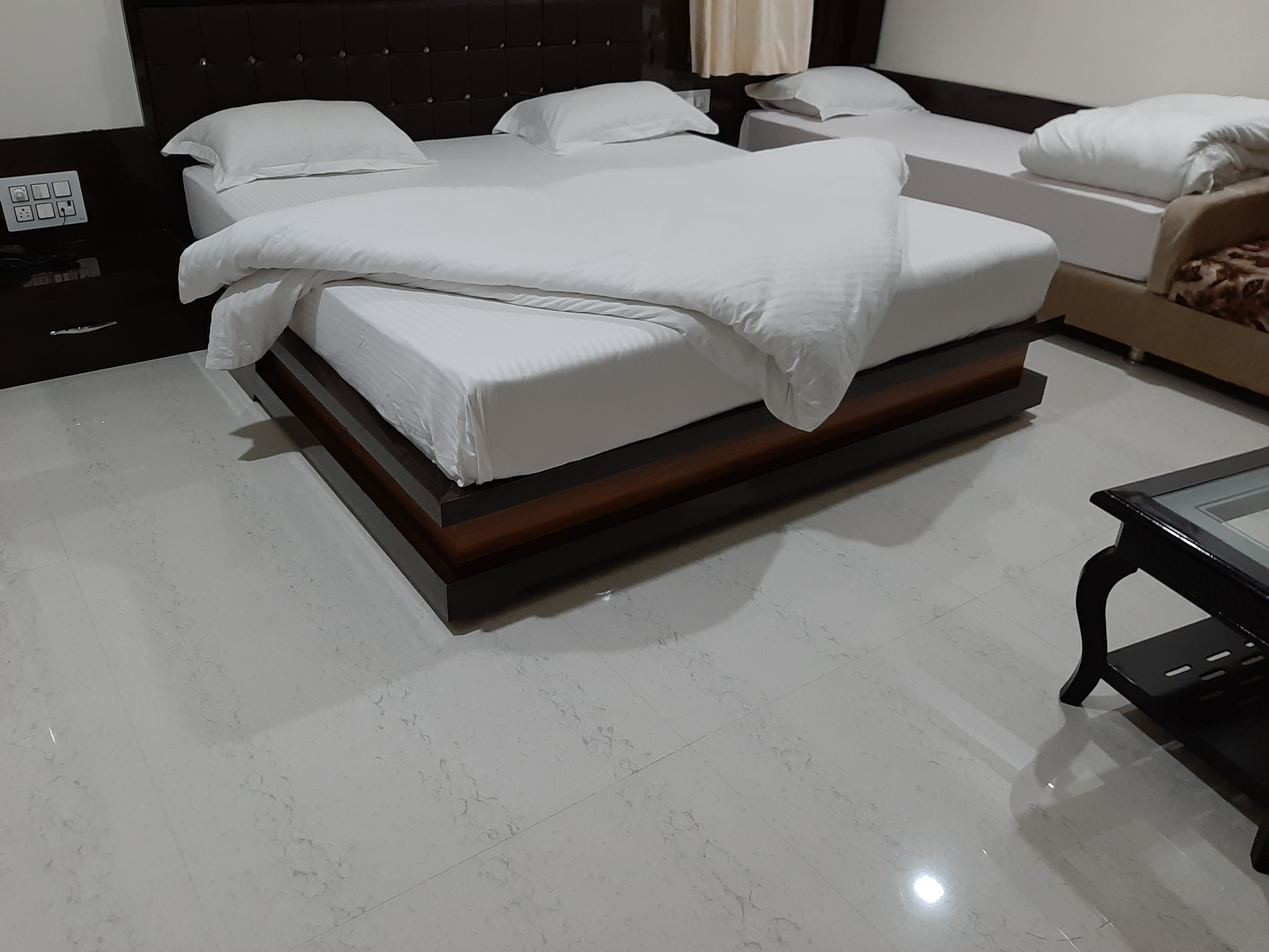 Shree Nand Vilas - Tap to explore photos