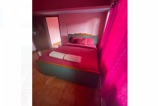 Rose Wood 2 Bedroom 1 Bathroom Homestay