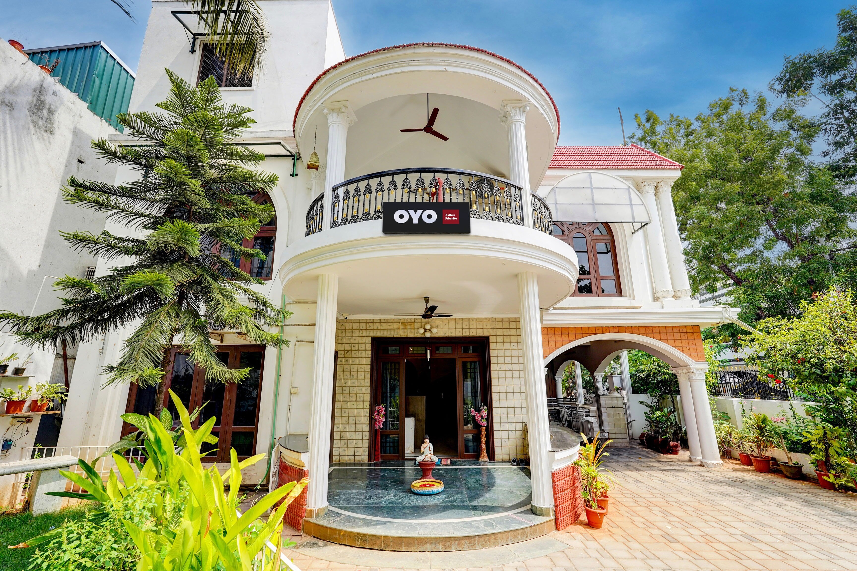 Hotel O Aathira Urbanite - Tap to explore photos