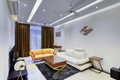 Royal Escape, Gurgaon