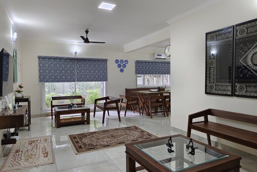 Lapis1 Best 3BHK Homestay Thrissur, 7Elysee Homes (