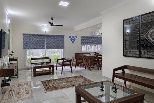 Lapis1 Best 3BHK Homestay Thrissur, 7Elysee Homes (