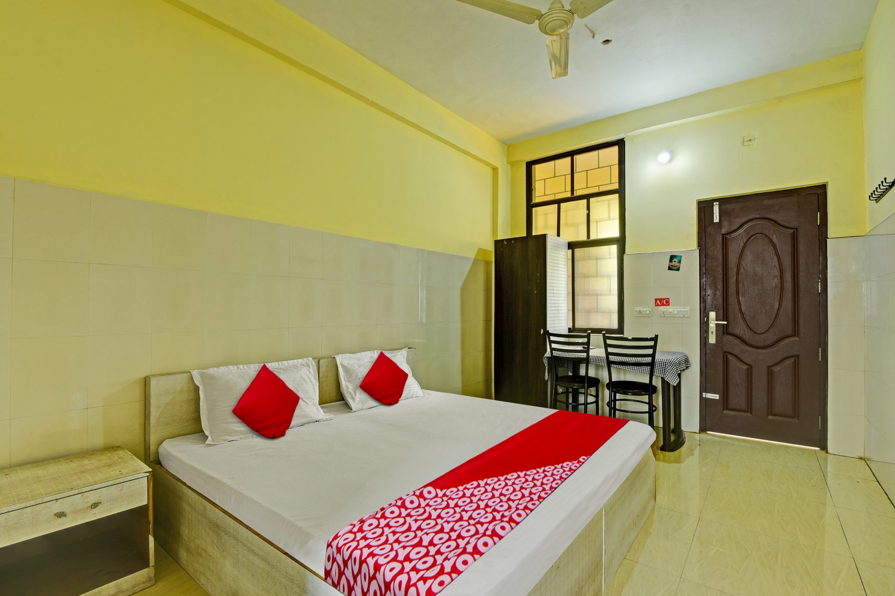 Hotel O Malabar Tourist Home Koduvally - Tap to explore photos