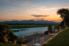 The Postcard on The Rapti River, Chitwan, Nepal, Chitwan