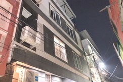 Hotel Royal Palace, Indore