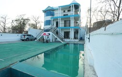 Swimming Pool 1