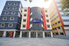 FabHotel Swapanpurti Sai Avenue, Pune