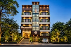 Hotel Downtown by Quadis - East of Kailash, Delhi
