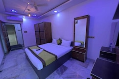 Hotel O Classic Square, Pune