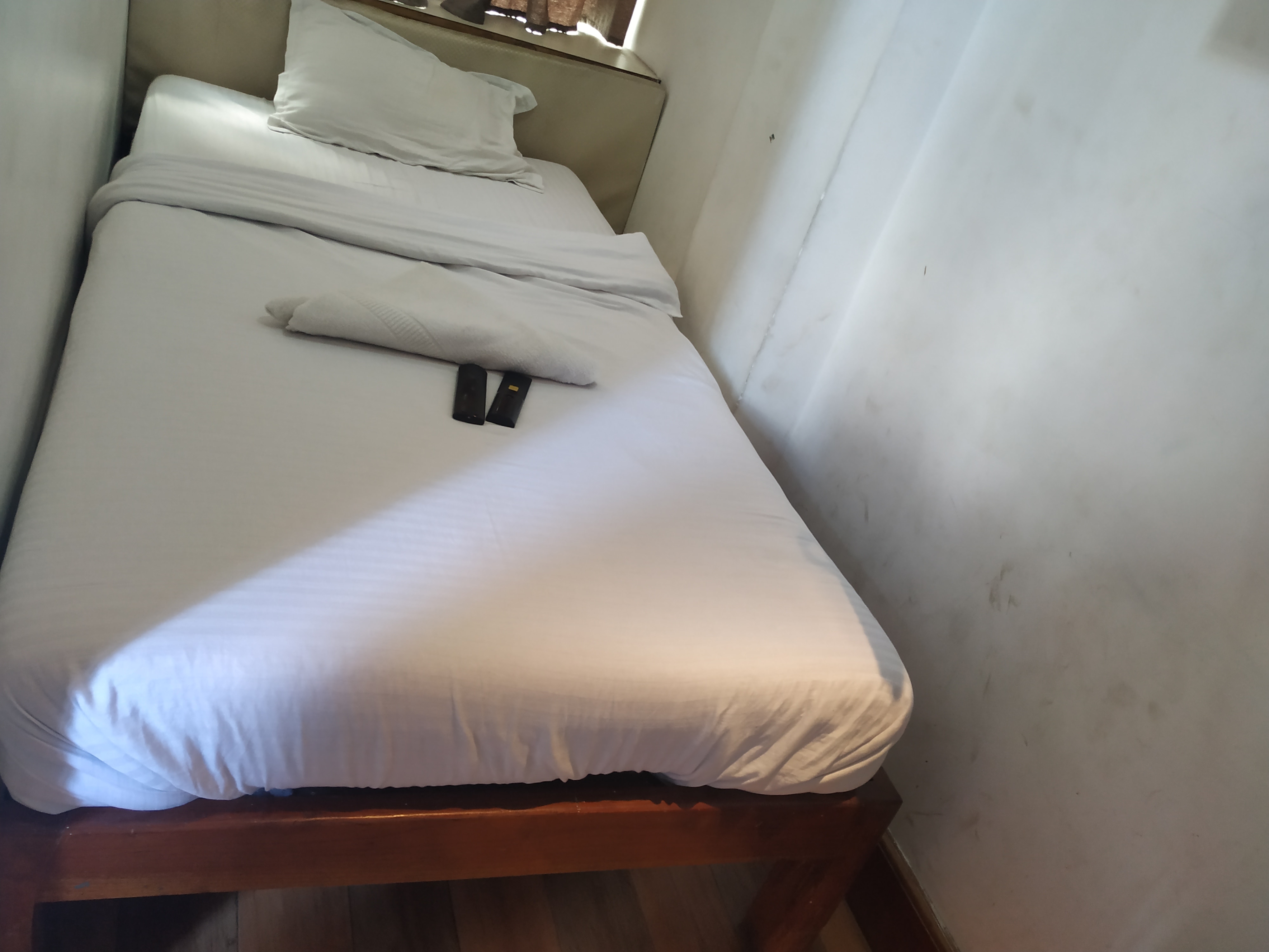 Shaurya Inn - Tap to explore photos