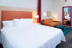 Home2 Suites by Hilton Charlotte Mooresville, NC, Iredell