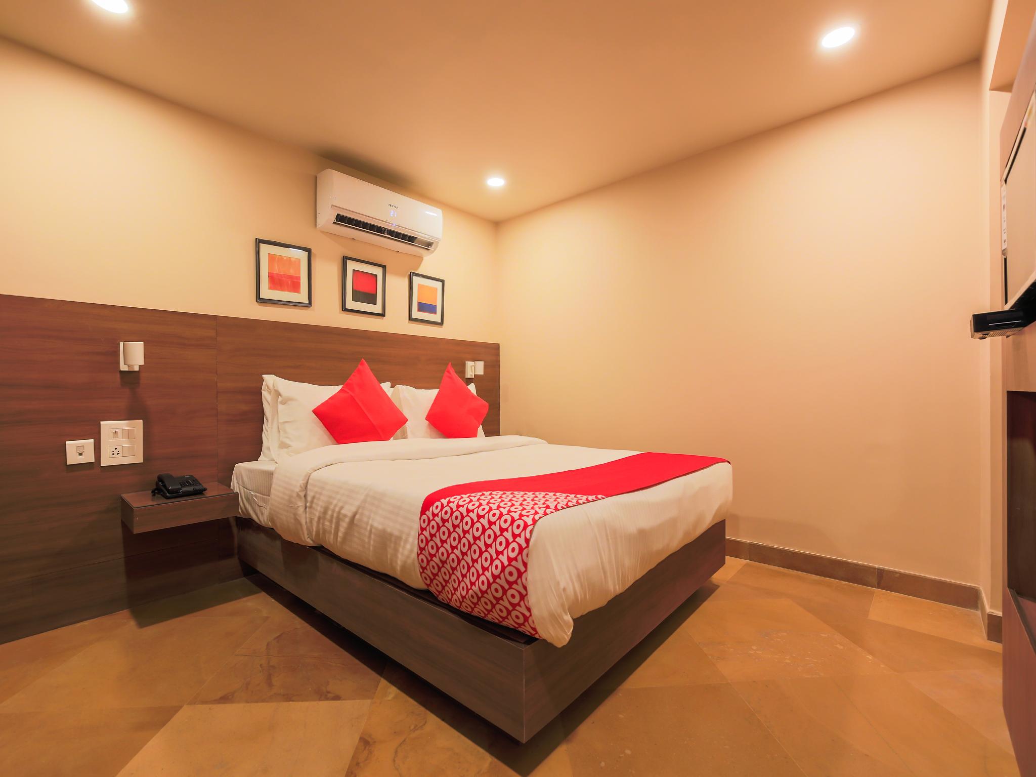 Hotel Yashraj Residency - Tap to explore photos