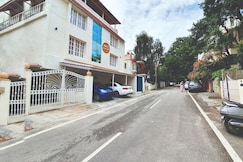 WHITE LOTUS SUITES, Bangalore