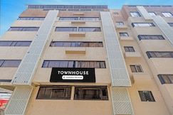 Townhouse Vadodara Railway Station Road Formerly Hotel Raajpath, Vadodara