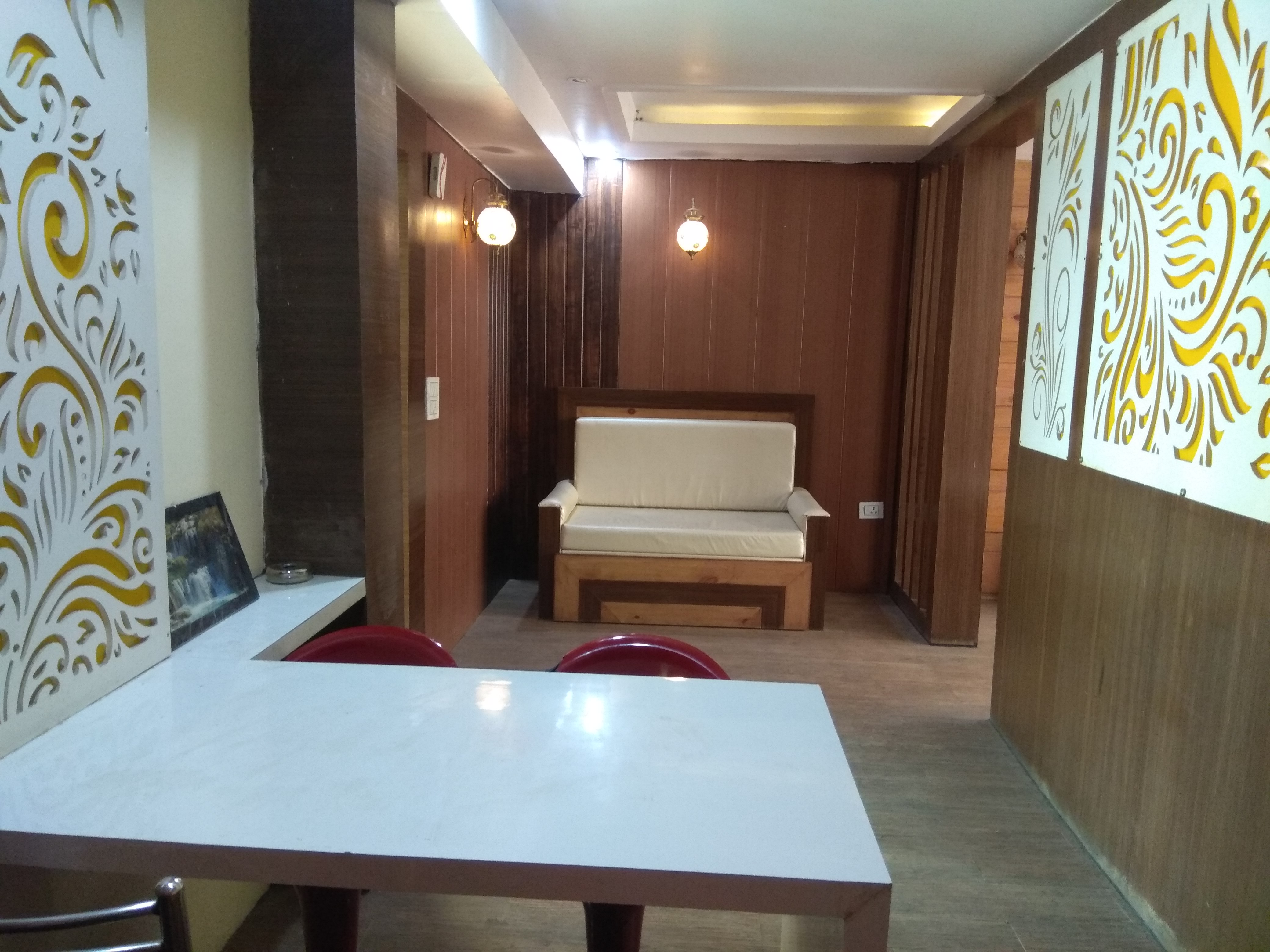 Green View Doon HomeStay - Tap to explore photos