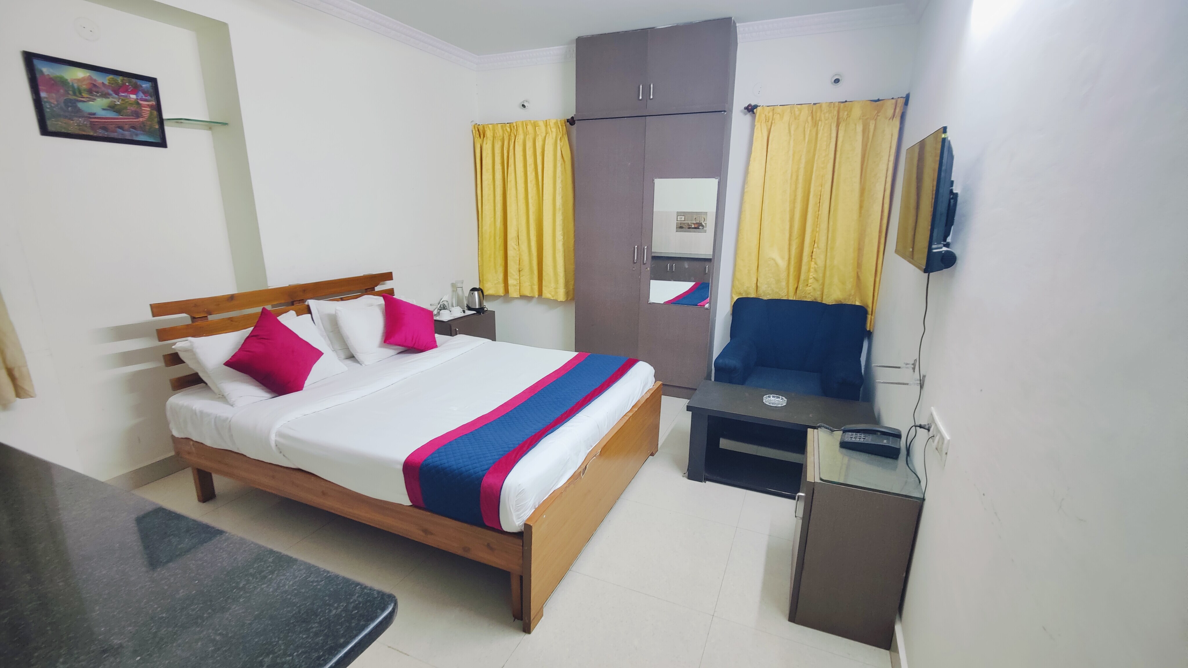 All Seasons By Orbit Hospitality - Tap to explore photos