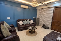 Studio Apartment With Patio by Bawa Hideout, Delhi