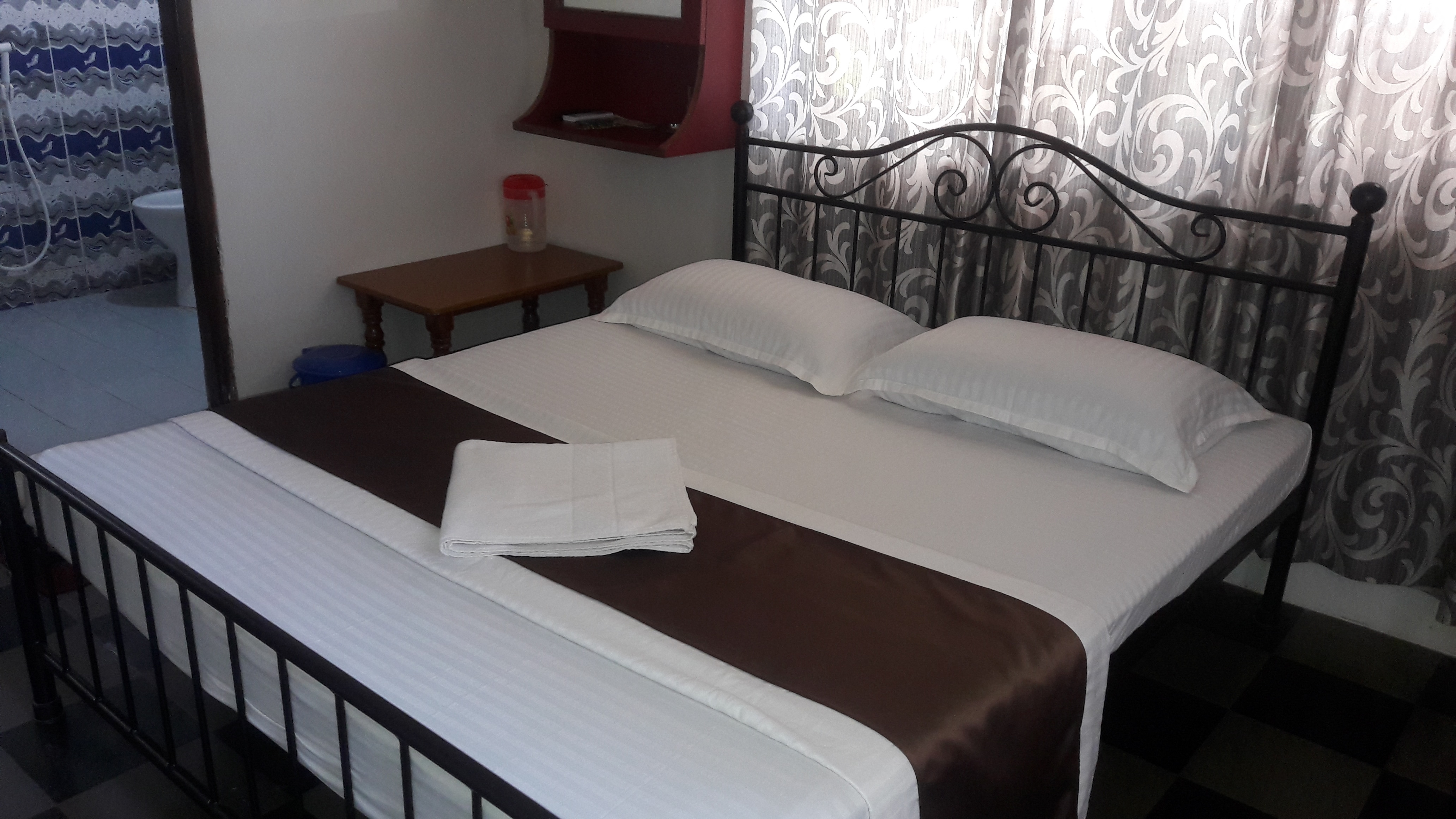 Regans Hotel Siddhi - Tap to explore photos