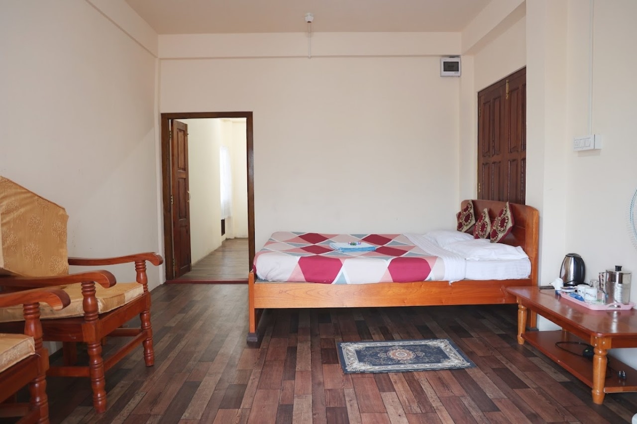 Pleasure Guest House - Tap to explore photos