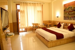 Noel's home Near Mall Road, Manali