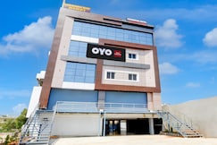 Super Hotel O VEDHANSHI HOTELS BHONGIRI., Bhuvanagri