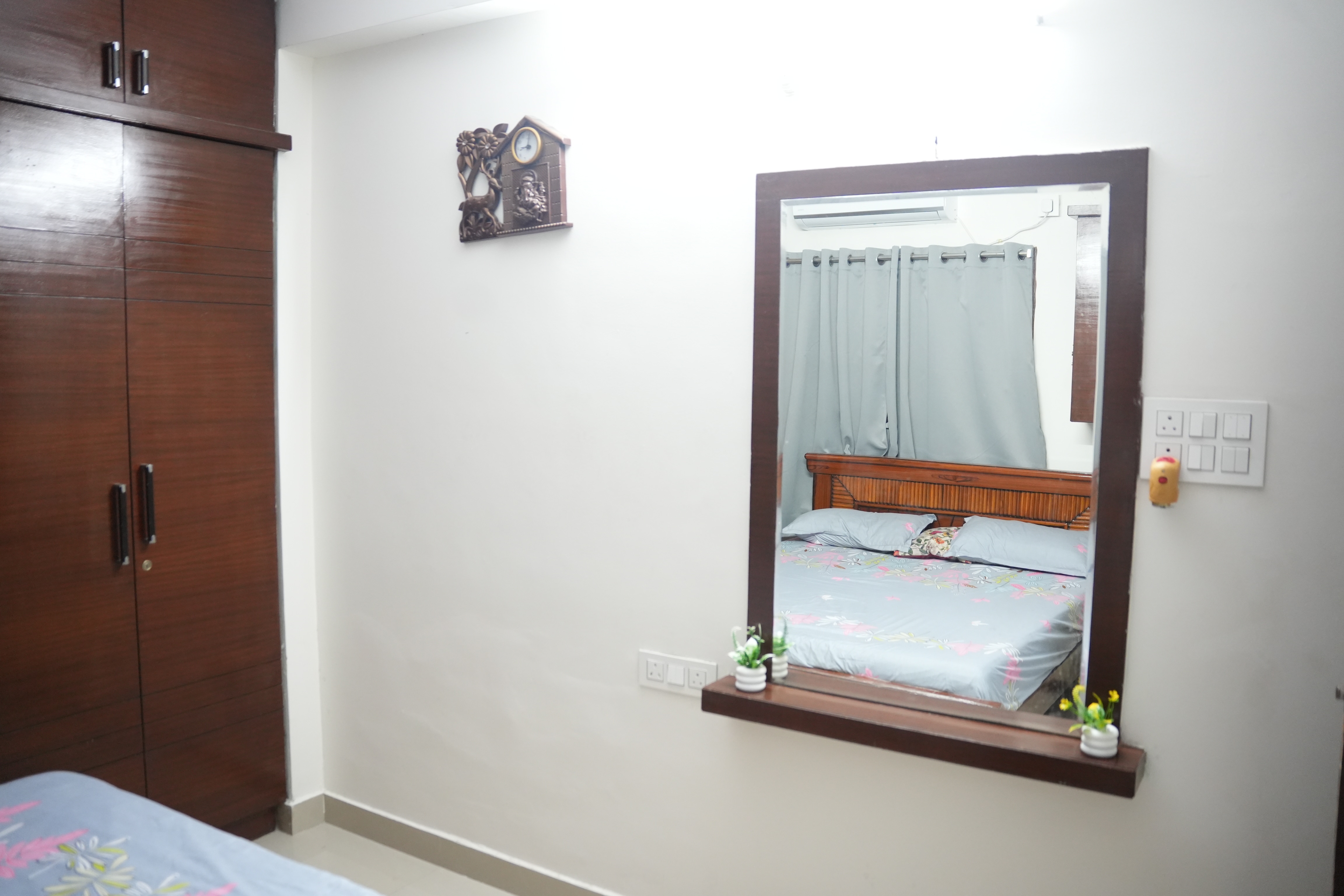 Enjoy a homely atmosphere flat - Tap to explore photos