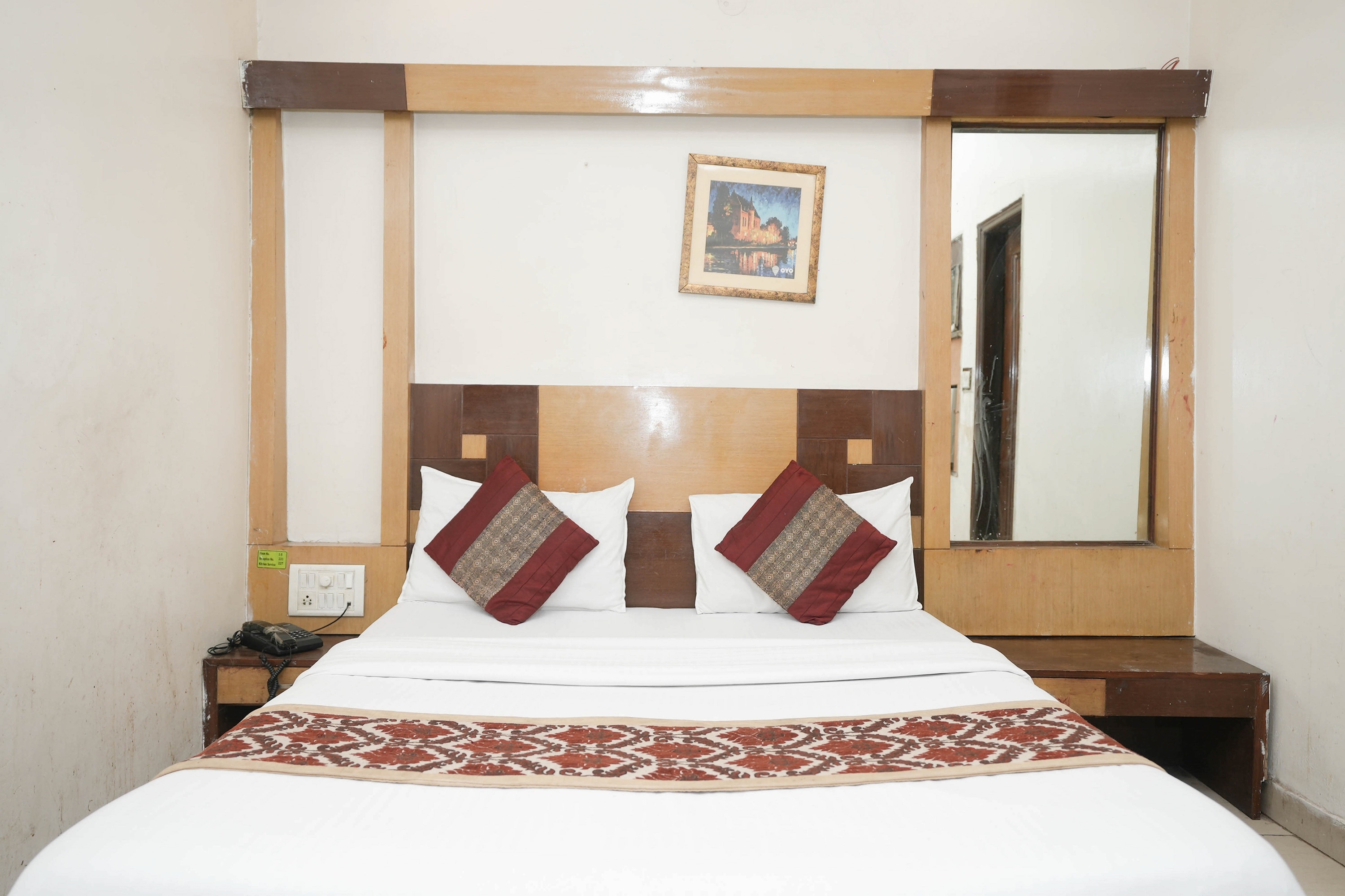 Hotel Sai Dham International ,Paharganj - Tap to explore photos