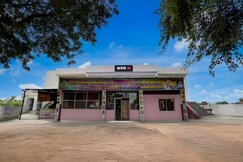 HOTEL O SP Guest House Kumhan, Agra