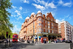 Hilton London Hyde Park,  London