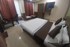 LAXMI GUEST HOUSE, Shirdi