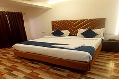 FabHotel New Krishna Palace, Indore