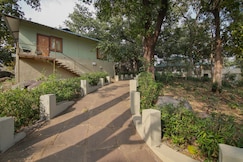 Bison Retreat Pench, Pench