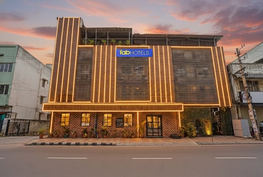 FabHotel Springs Lodging - Meera Road