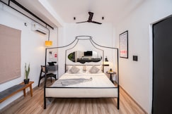 One-Off Dashashwamedh, Varanasi