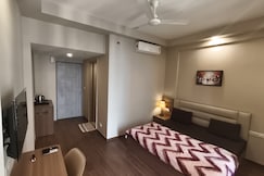 Street dream homestay, Greater Noida