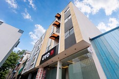 HOTEL O T9T, Pithampur