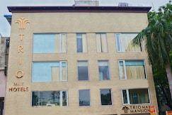 HOTEL TRIO MAX