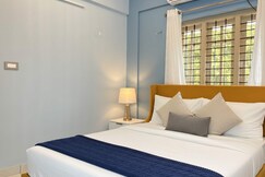 VAR Jade Haus AC 6BHK 8 Min to Beach Foosball, Varkala