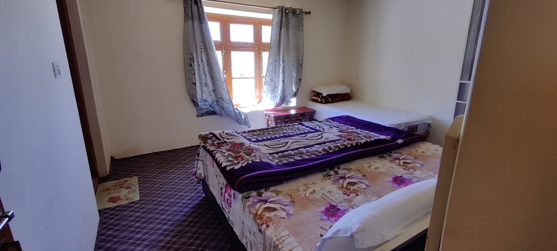 Ruthpa Home Stay - Tap to explore photos