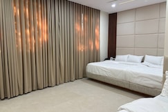 Shri Radha Krishnam, Chhata