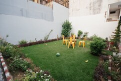 The Serene Villa near Temples, Varanasi