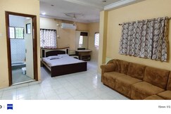 SPOT ON Hotel Silver Spoon, Dhule