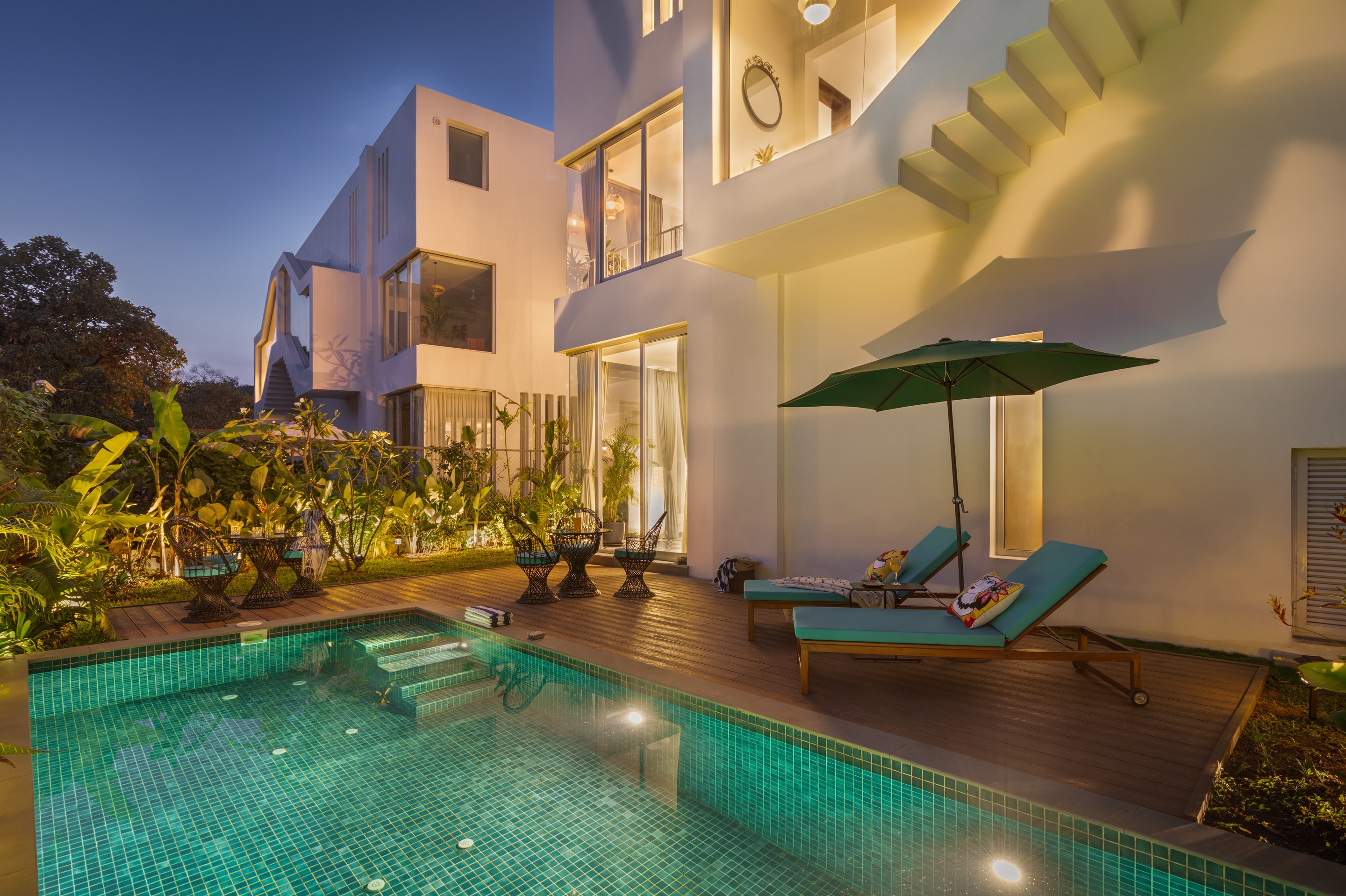 Villa Del Sol, 3 BHK with a Pvt Pool - Tap to explore photos