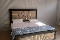 Shri Ji Sharanam, Vrindavan