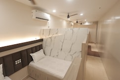 HOTEL STAR INN, Sakti