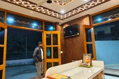 hotel pinaka, Vrindavan